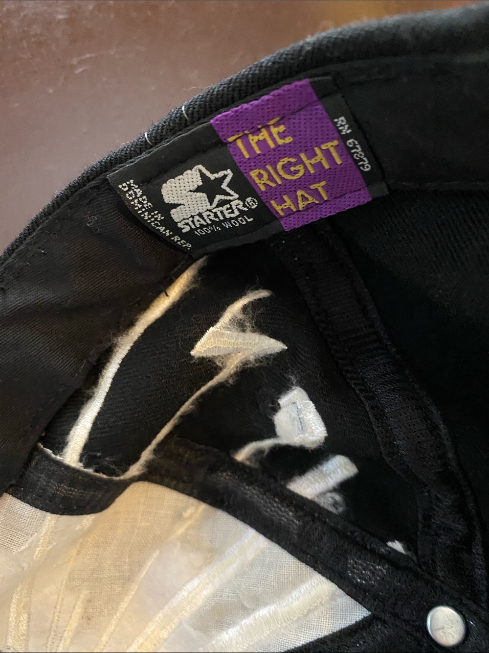 STARTER Black Cap with White Graphic and Purple Tag - Picture 2 of 2